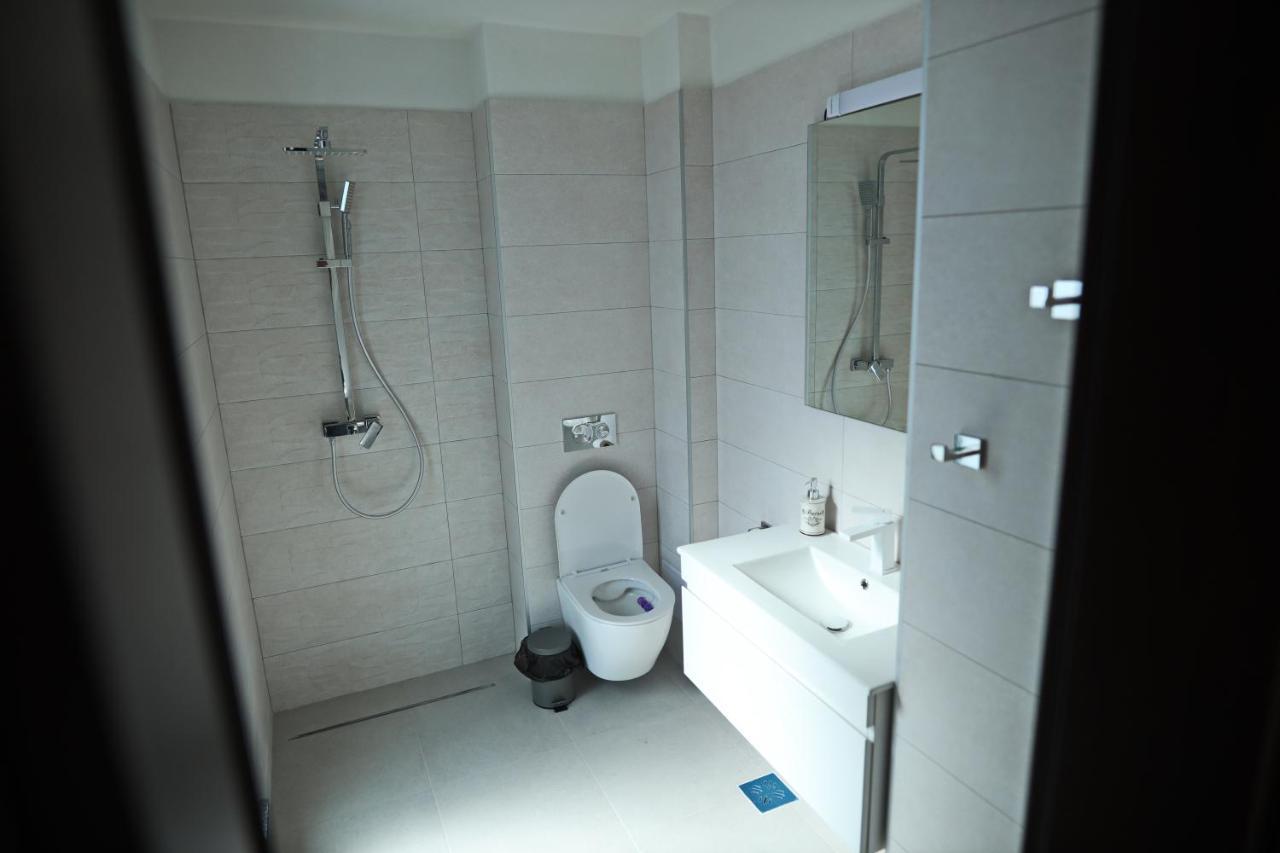 Апартаменты Casa Vys Питешти Экстерьер фото